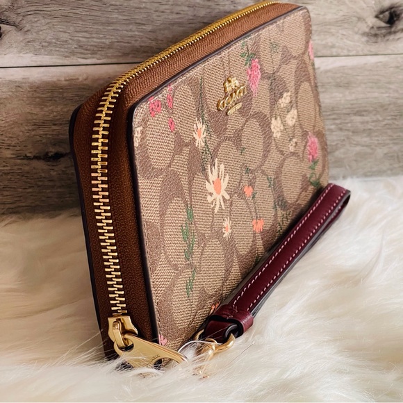 Coach Long Zip Around Wallet In Signature Canvas With Wildflower Print Khaki - Picture 6 of 8